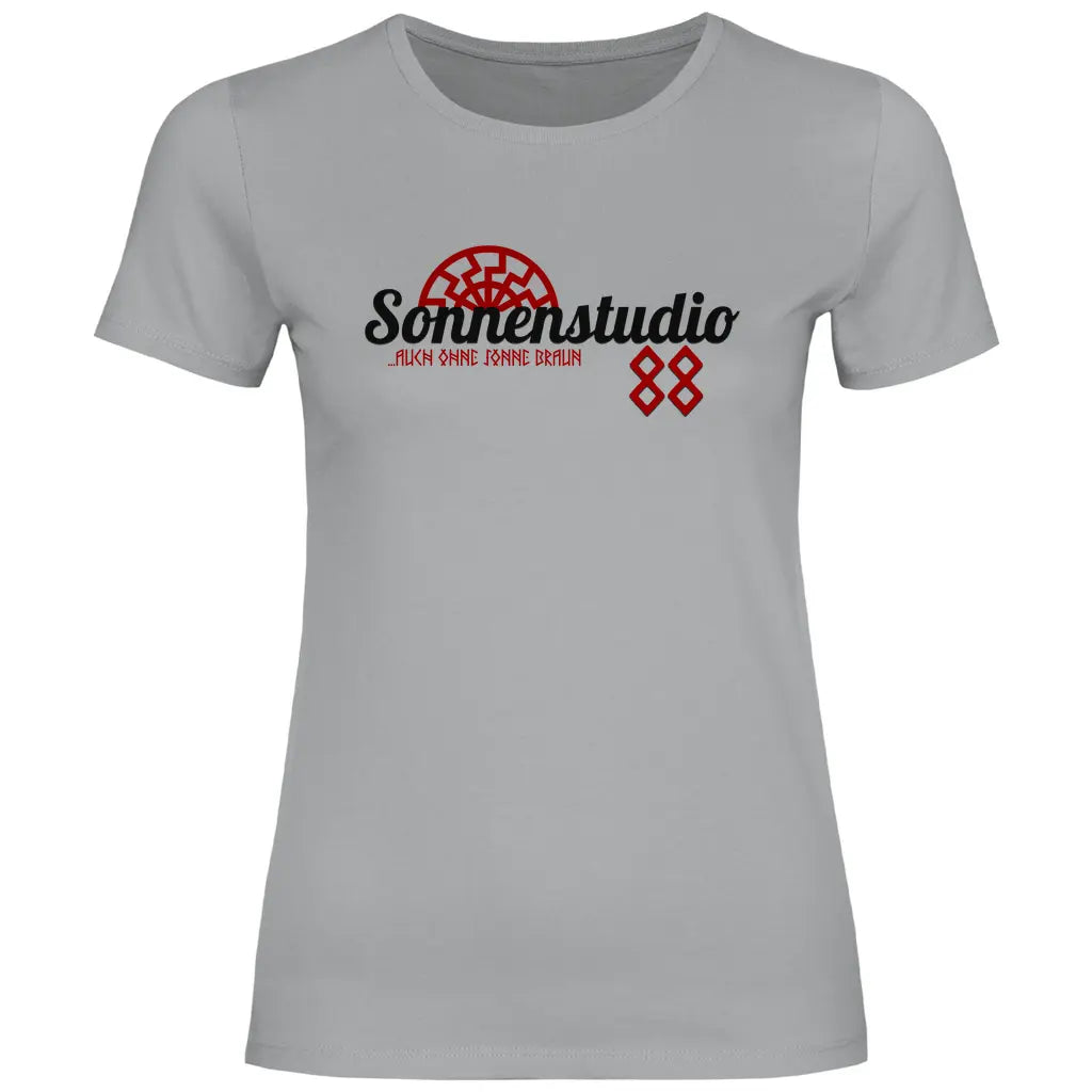 Schwarze Sonne T-Shirt 'Sonnenstudio 88' Damen